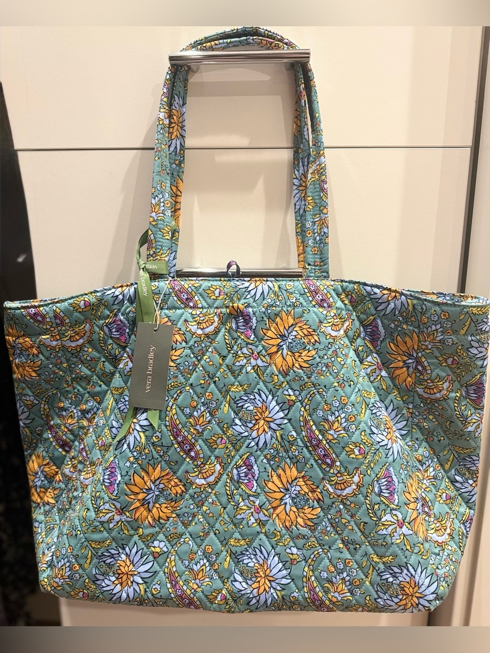 Gorgeous Vera Bradley Large Quilted Tote Bag Sunflower Floral Shoulder Bag